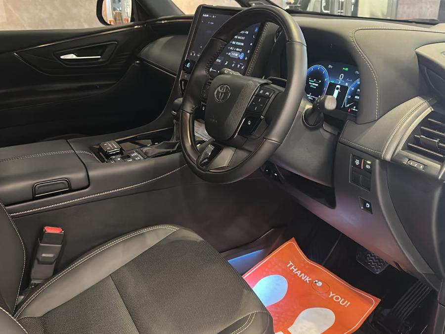 Alphard Z - Image 4